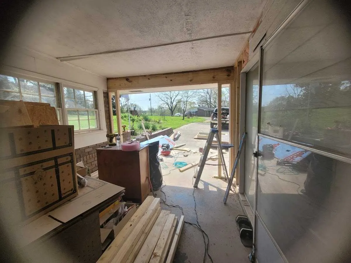 Air movers and dehumidifier for Water Mitigation Services in Edgewater